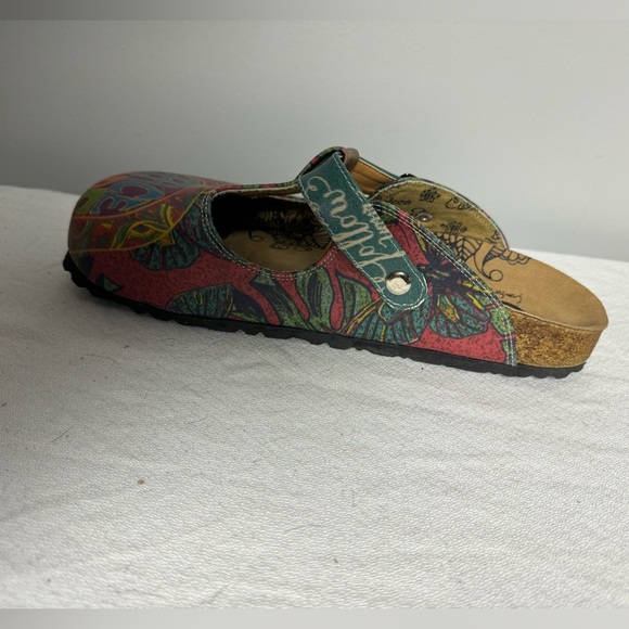 Calceo‎ Peace and Love Clogs Size 38 (US 7.5) - Picture 5 of 10